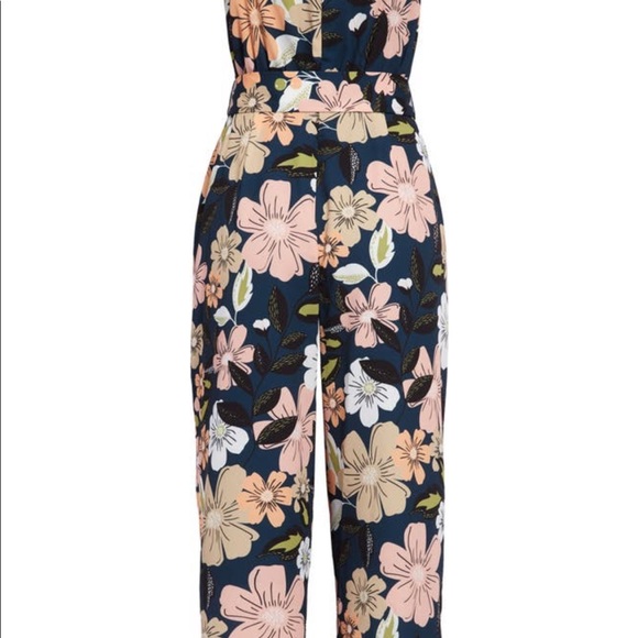 Floral Wide Leg Jumpsuit ~ Brand New - Picture 9 of 11